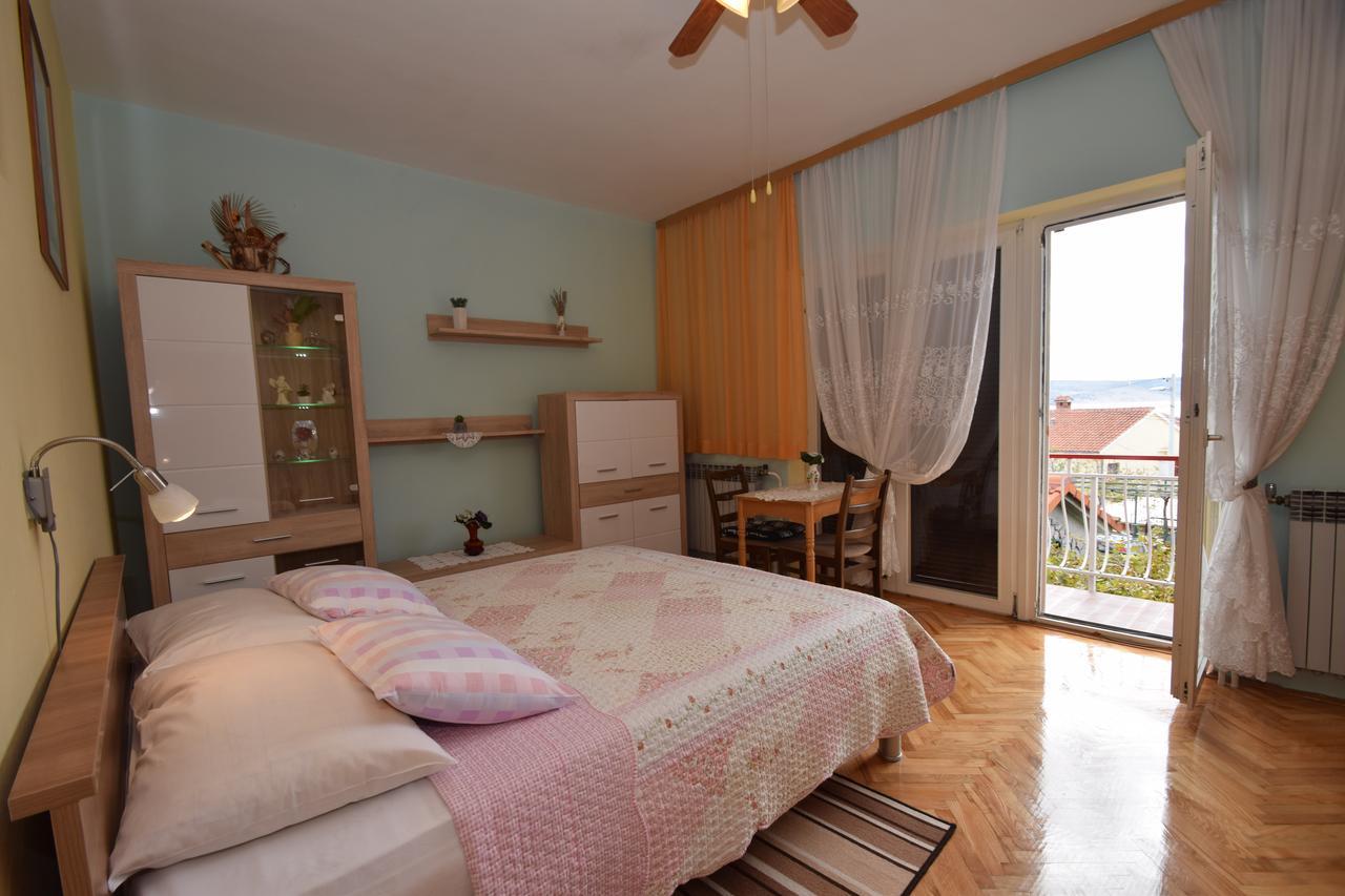Apartments Mira Стариград-Пакленица Номер фото